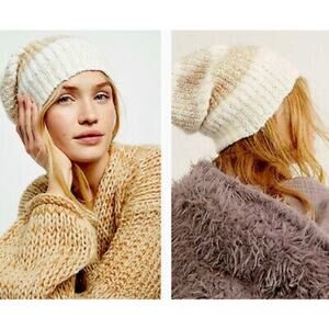 Free People Cozy in Stripes Winter hat in Sugar